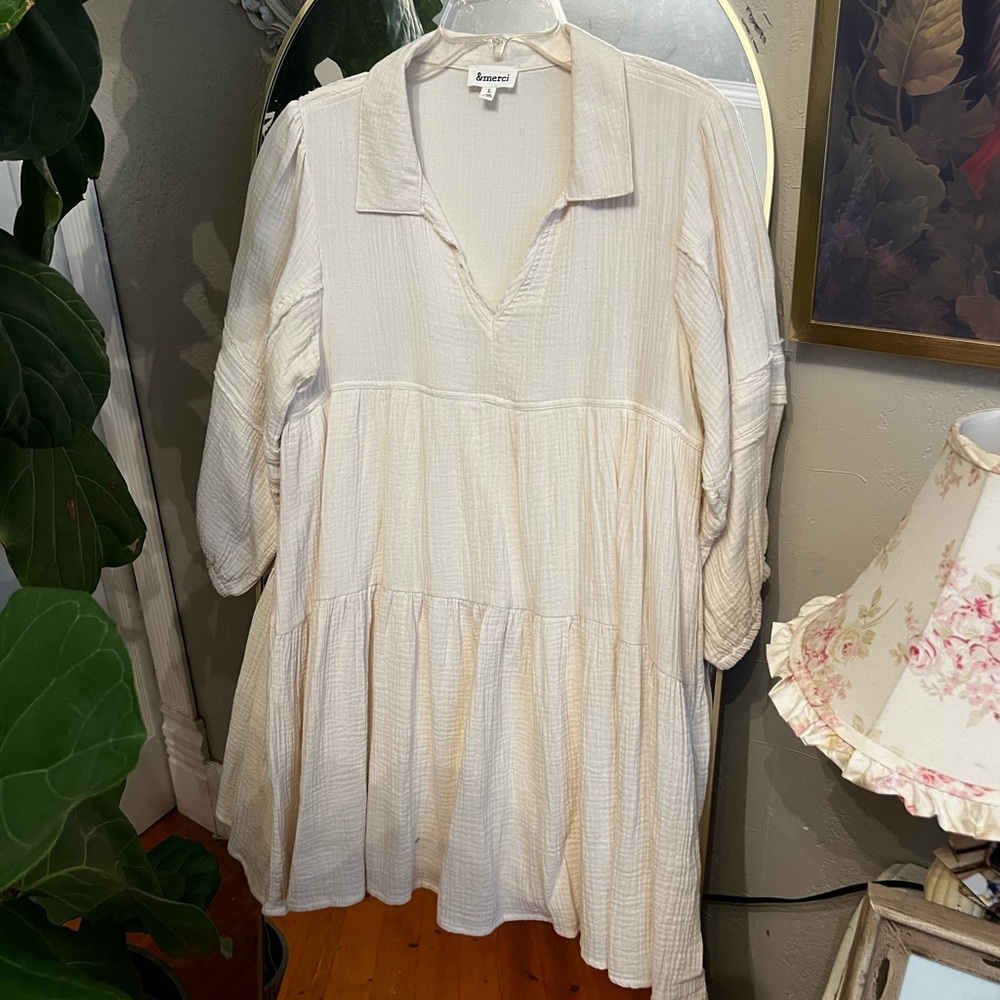 Elegant Cream Tunic Top with Relaxed Fit